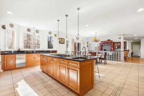 3 Vandalay Court Scarsdale NY 10583
