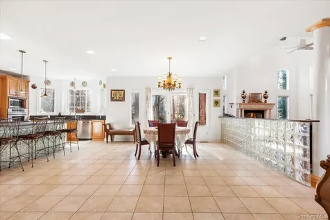 3 Vandalay Court Scarsdale NY 10583