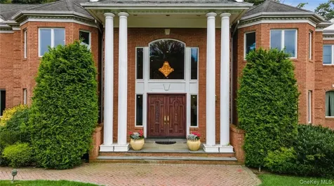 3 Vandalay Court Scarsdale NY 10583