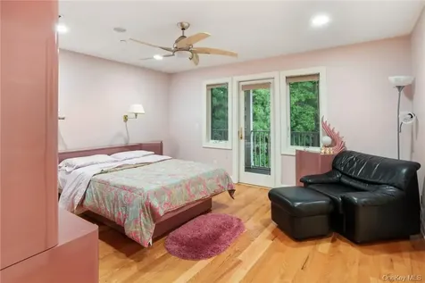 3 Vandalay Court Scarsdale NY 10583