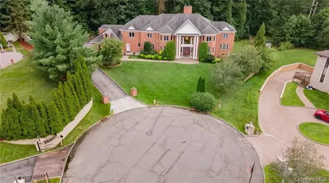 3 Vandalay Court Scarsdale NY 10583