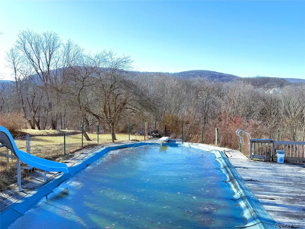 40 Walnut Street Pawling NY 12564