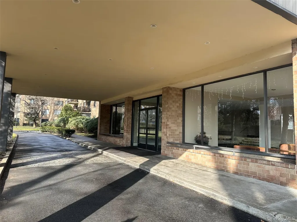 1101 Midland Avenue Bronxville NY 10708