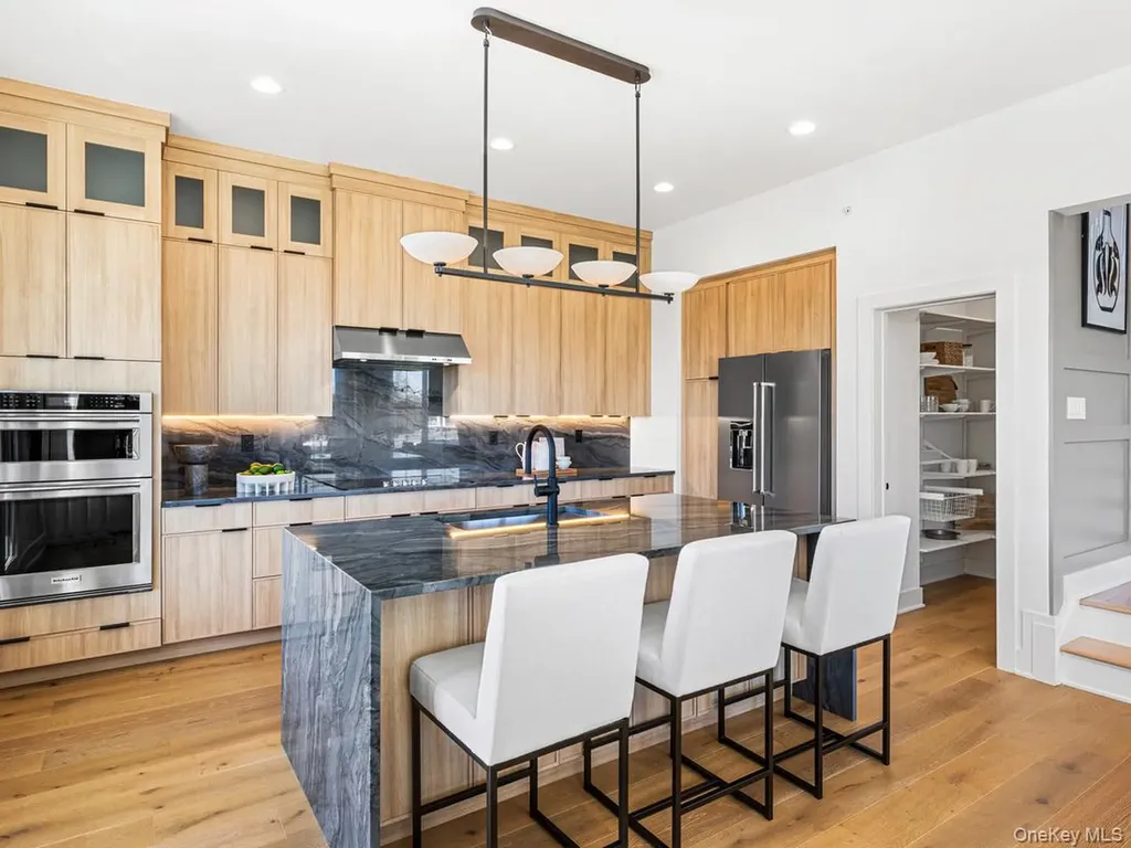 3020 Eastview Lane Carmel NY 10512