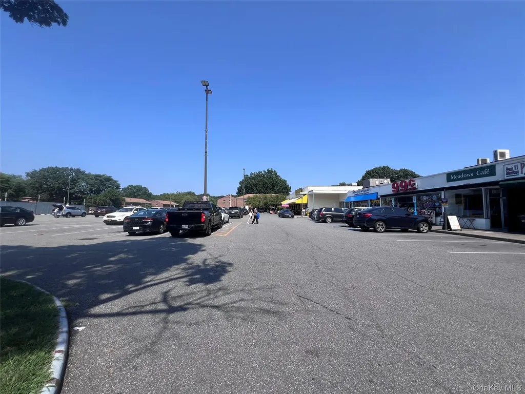 196-58 69th Avenue Fresh Meadows NY 11365