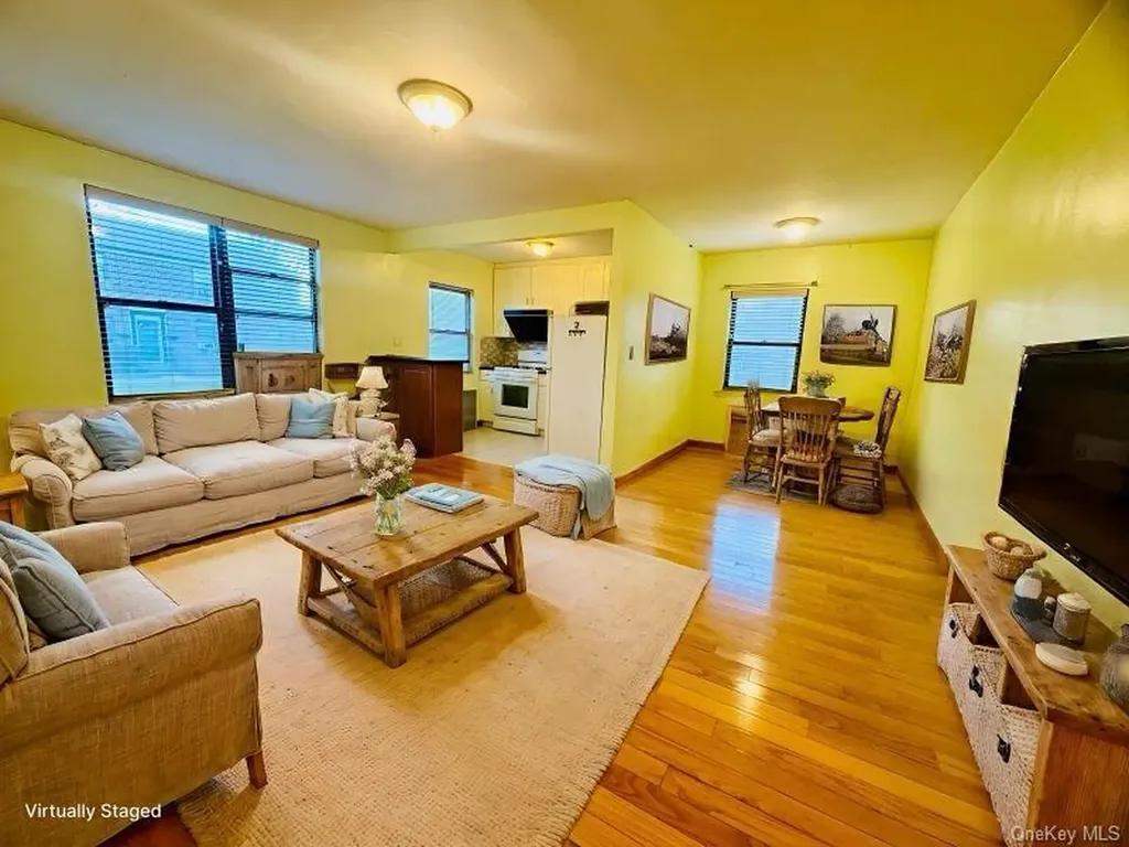 196-58 69th Avenue Fresh Meadows NY 11365