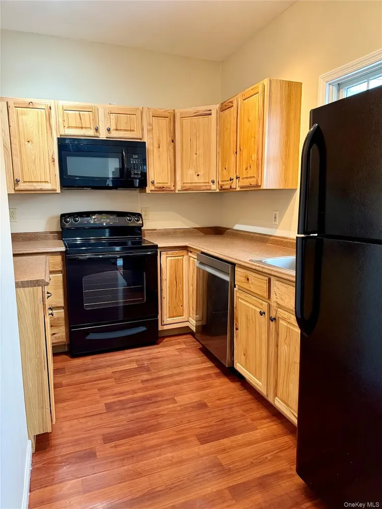 91-97 Sawmill Road Red Hook NY 12571