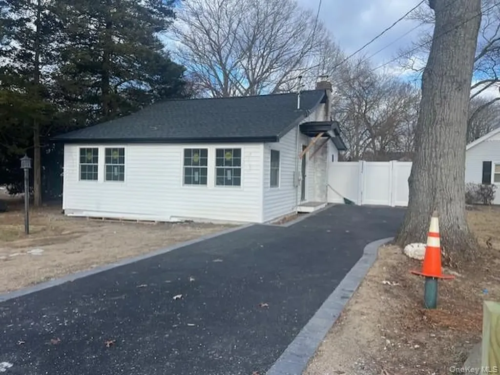 Nesconset NY 11767