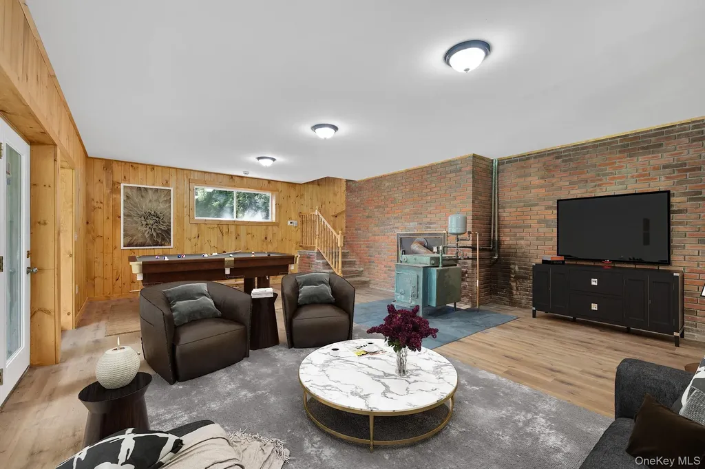 53 W Corbett Road Montgomery NY 12549