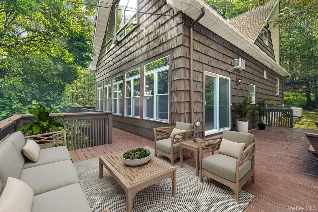 53 W Corbett Road Montgomery NY 12549