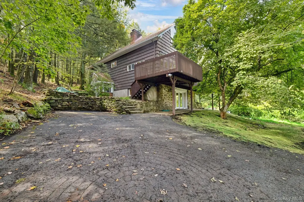 53 W Corbett Road Montgomery NY 12549