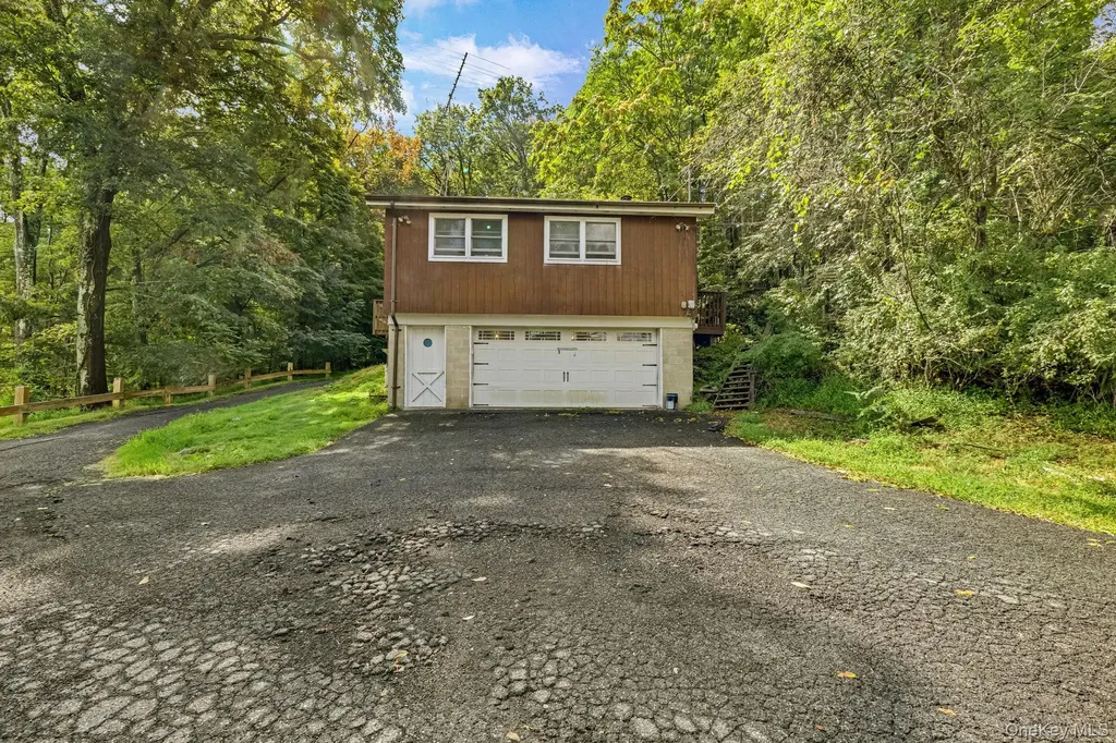 53 W Corbett Road Montgomery NY 12549