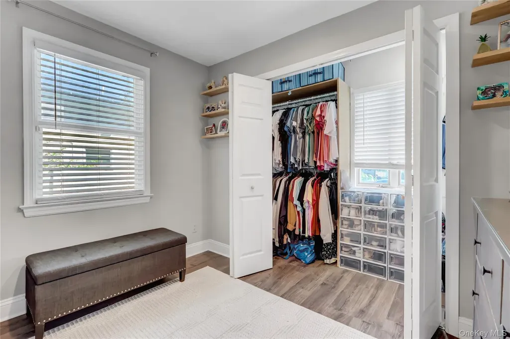 9 3rd Street West Islip NY 11795