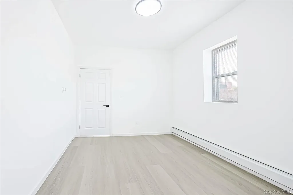 918 E 165th Street Bronx NY 10459