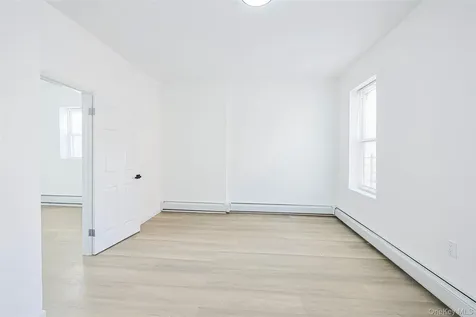 918 E 165th Street Bronx NY 10459