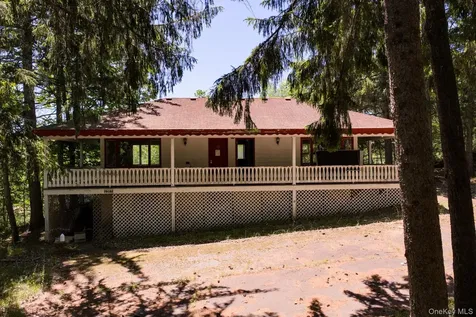 25 State Route 55 Barryville NY 12719