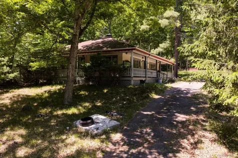 25 State Route 55 Barryville NY 12719