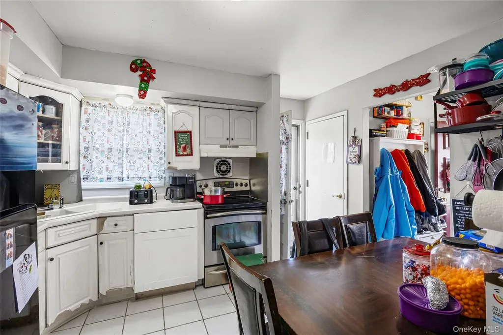 40 Fairview Drive Shirley NY 11967
