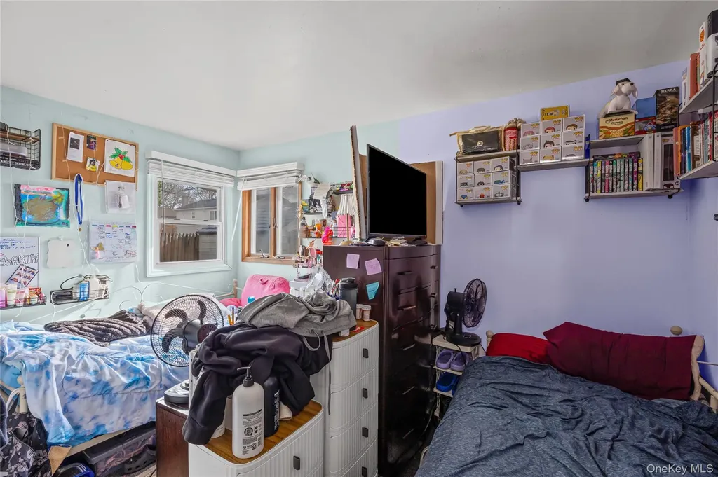 40 Fairview Drive Shirley NY 11967