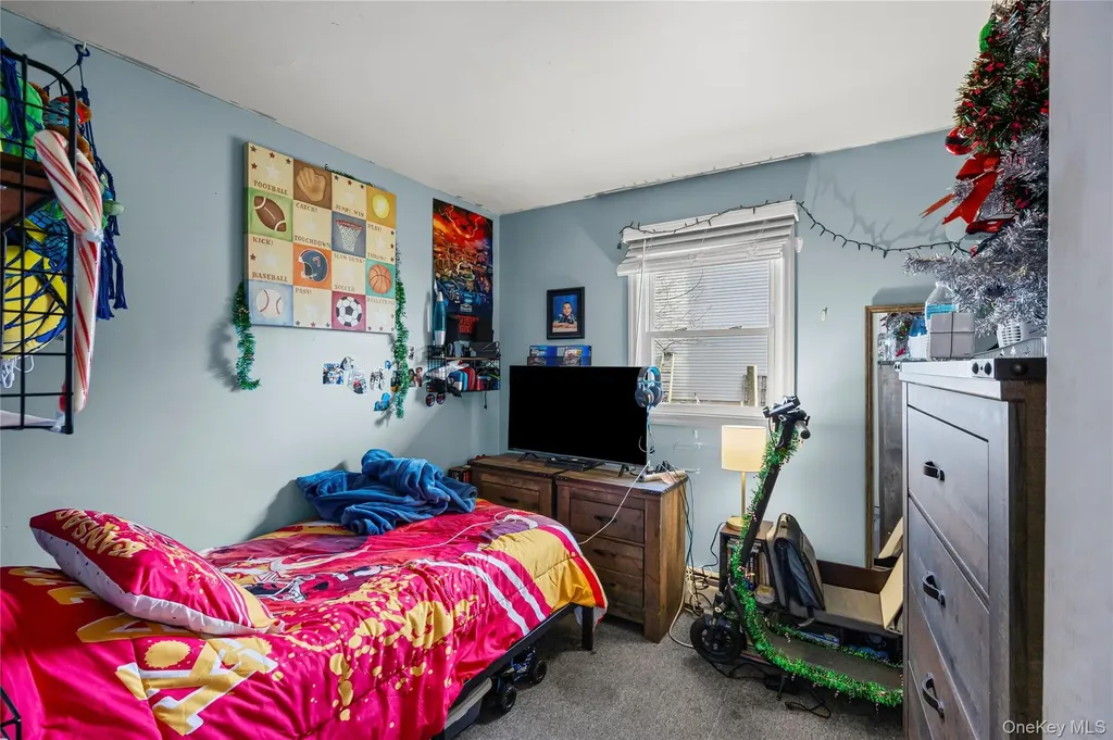 40 Fairview Drive Shirley NY 11967
