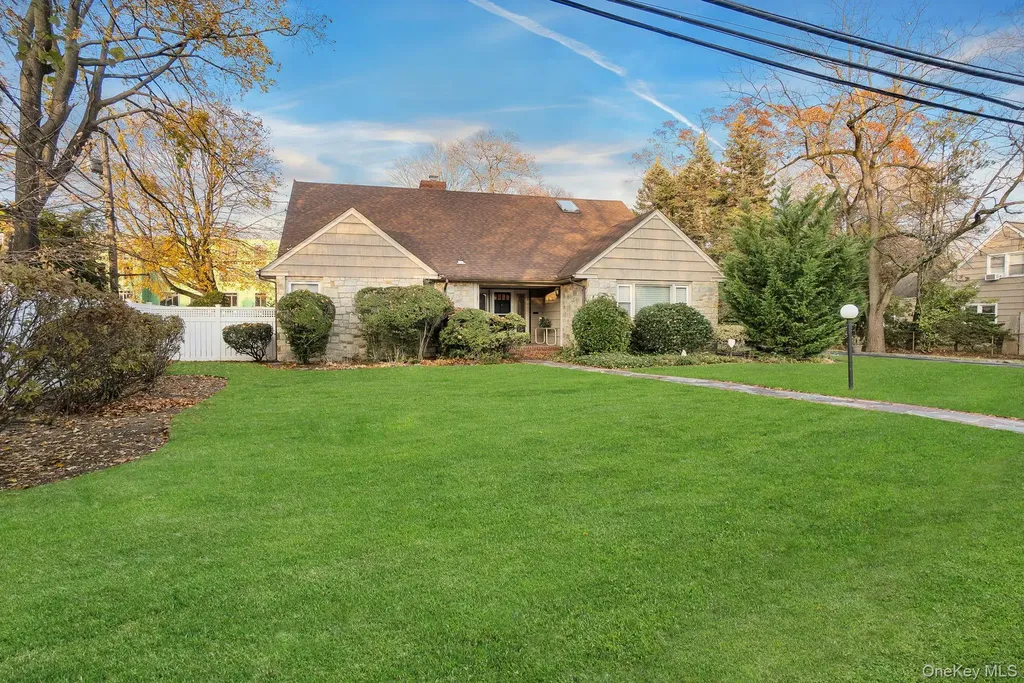 757 Bixby Drive Baldwin NY 11510