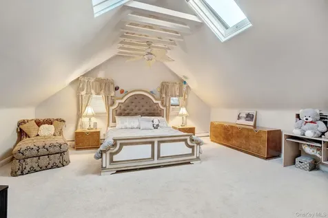 757 Bixby Drive Baldwin NY 11510