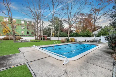 757 Bixby Drive Baldwin NY 11510