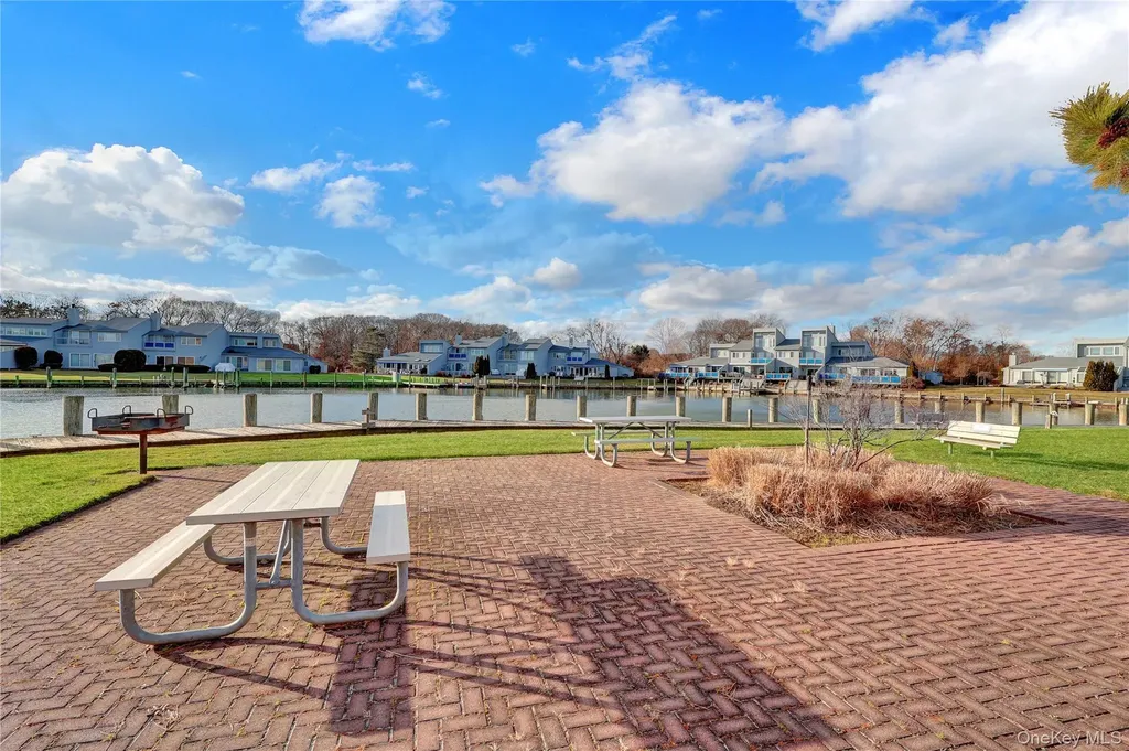 210 Fairharbor Drive Patchogue NY 11772