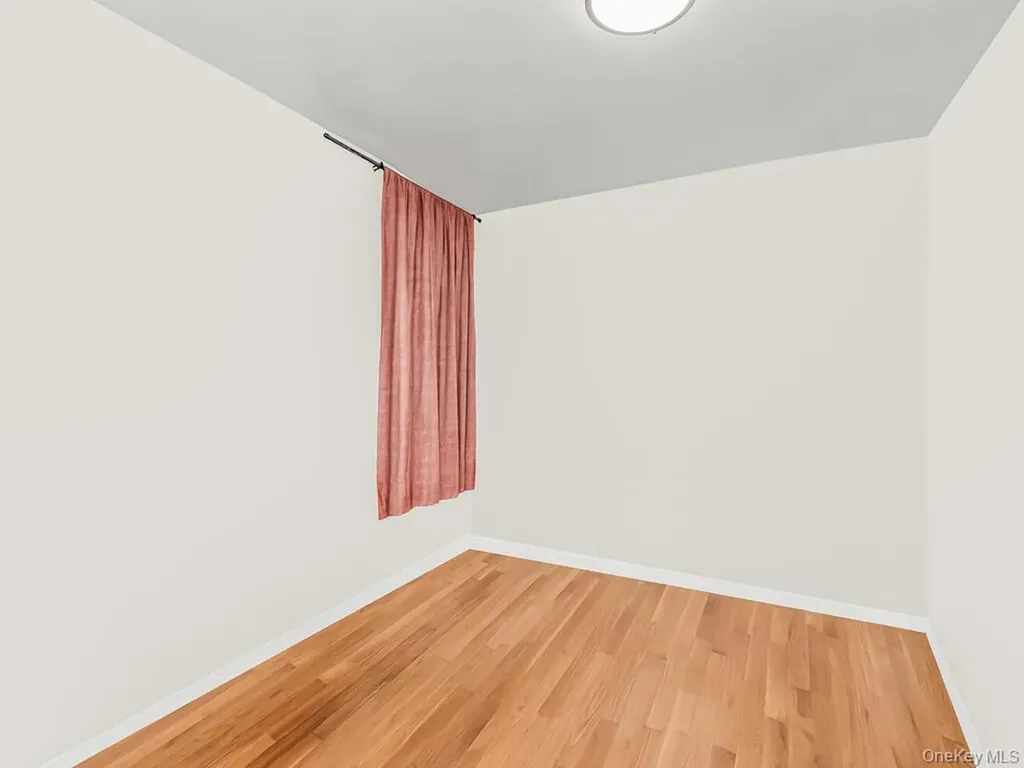 829 Adee Avenue Bronx NY 10467
