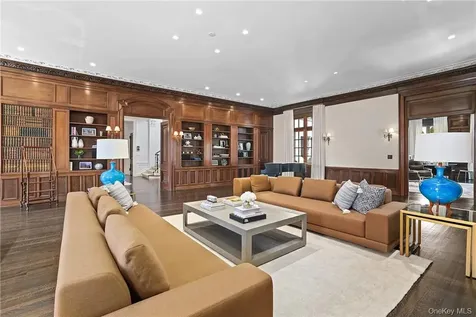 99 Mamaroneck Road Scarsdale NY 10583