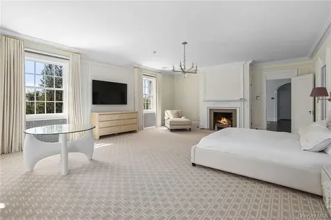 99 Mamaroneck Road Scarsdale NY 10583