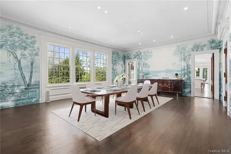 99 Mamaroneck Road Scarsdale NY 10583