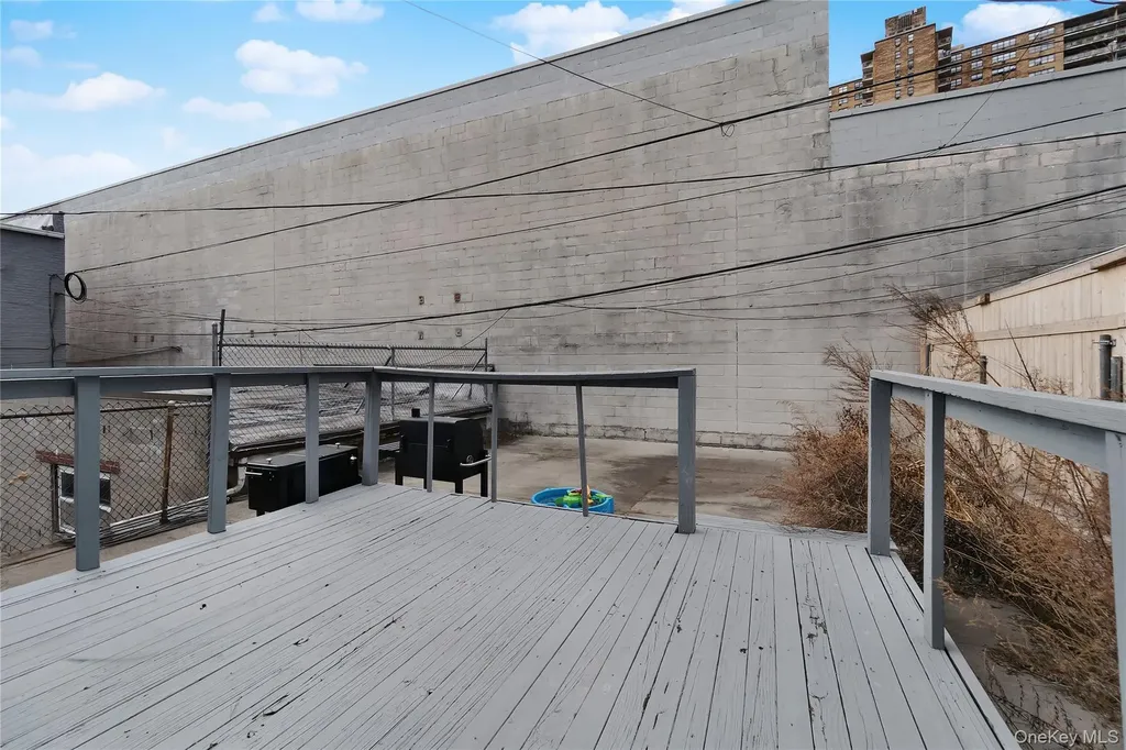 38 Stoddard Place Brooklyn NY 11225
