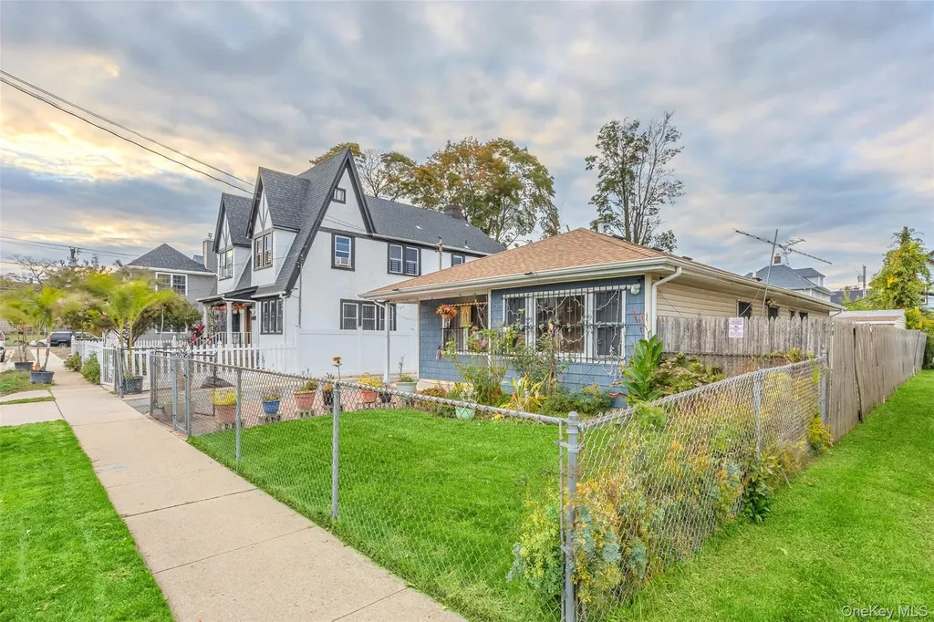 79 Union Place Hempstead NY 11550