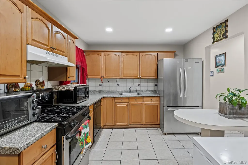 79 Union Place Hempstead NY 11550