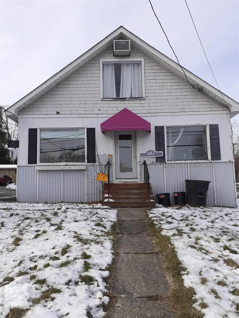 683 State Route 17m Monroe NY 10950