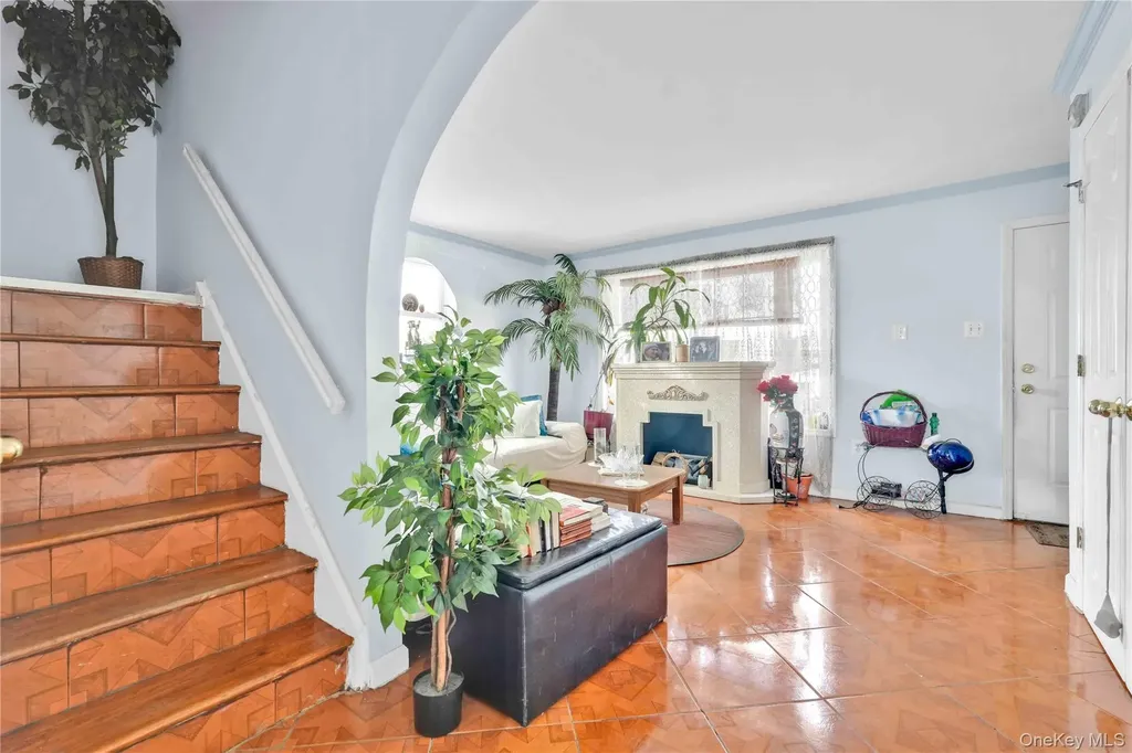 522 E 139th Street Bronx NY 10454