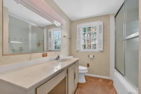 15 Valley View Road Hyde Park NY 12538