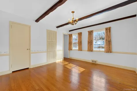 15 Valley View Road Hyde Park NY 12538