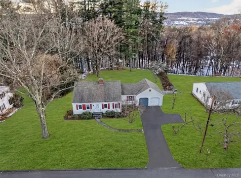 15 Valley View Road Hyde Park NY 12538