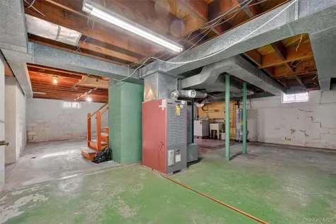 15 Valley View Road Hyde Park NY 12538