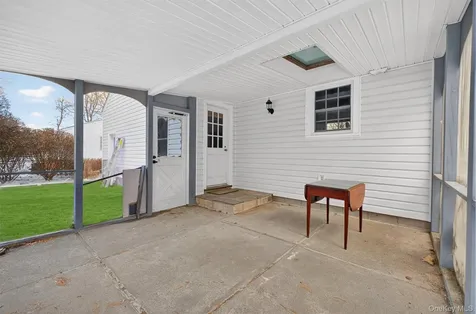 15 Valley View Road Hyde Park NY 12538