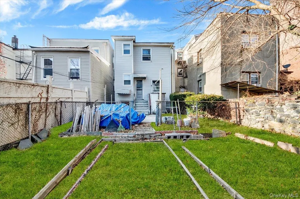127 N 5th Avenue Mount Vernon NY 10550