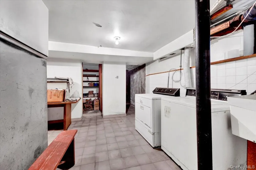 127 N 5th Avenue Mount Vernon NY 10550