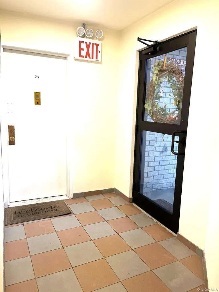 520 Ellsworth Avenue Bronx NY 10465