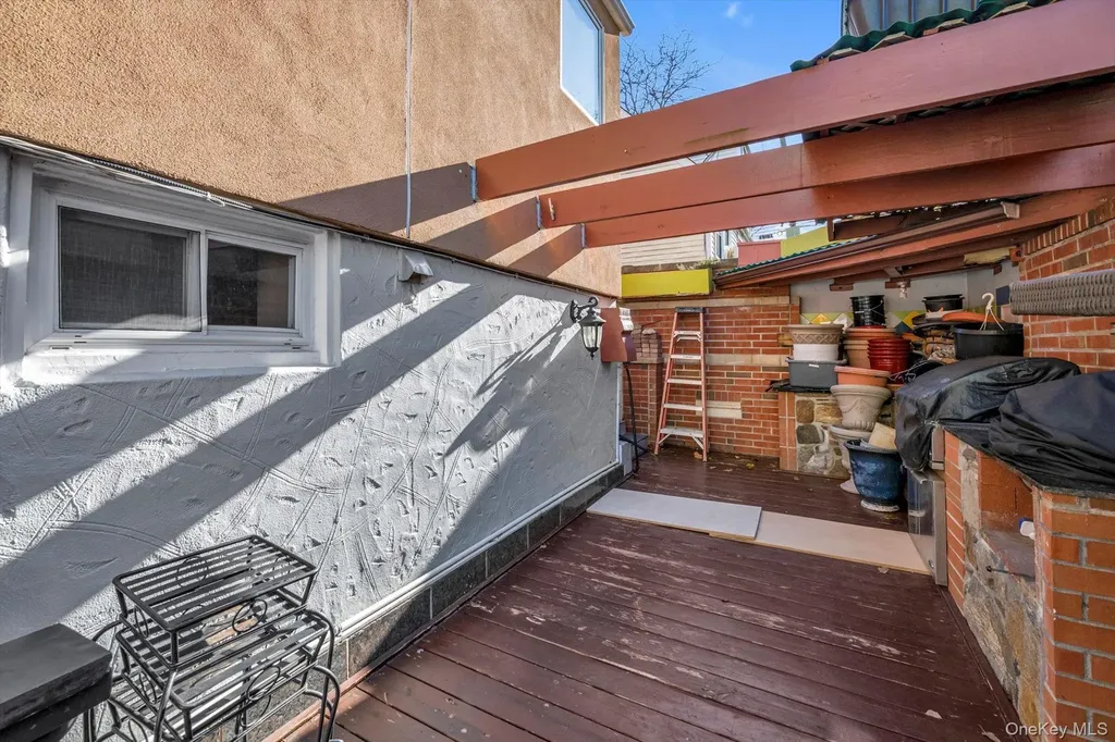 4005 Grace Avenue Bronx NY 10466