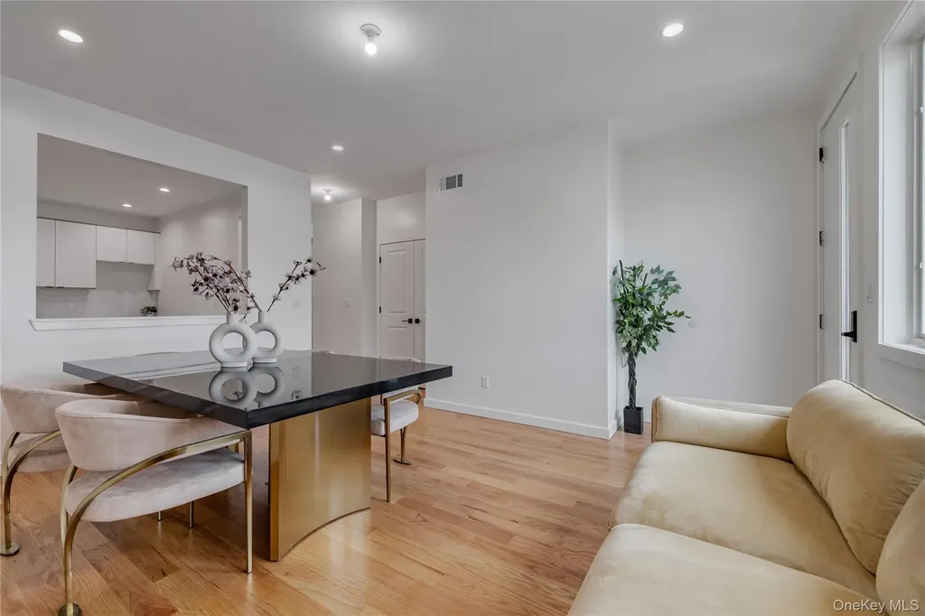 17 Union Road Spring Valley NY 10977