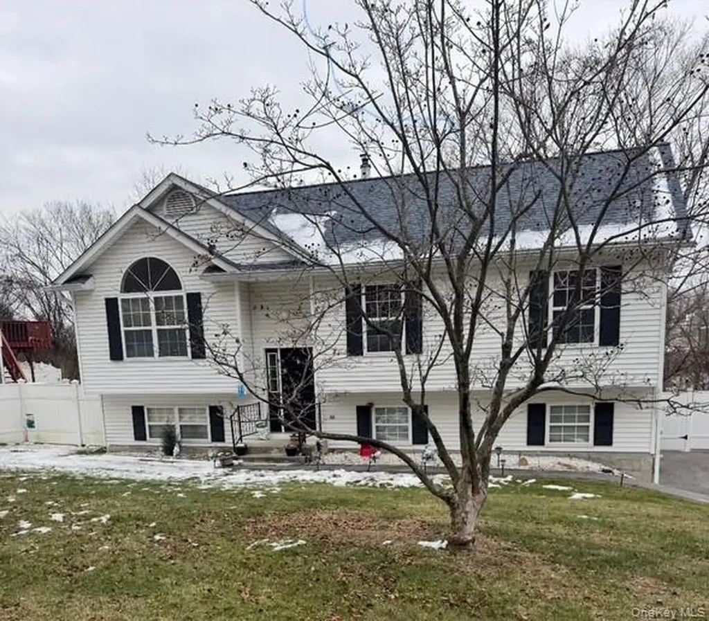 228 Monroe Avenue Monroe NY 10950