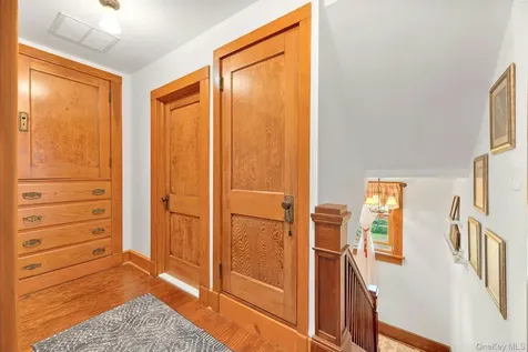 1025 9th Street Greenport NY 11944