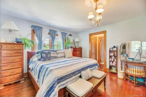 1025 9th Street Greenport NY 11944